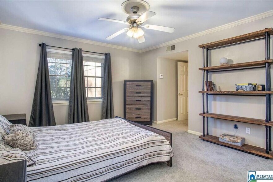 Building Photo - 2058 Montreat Cir