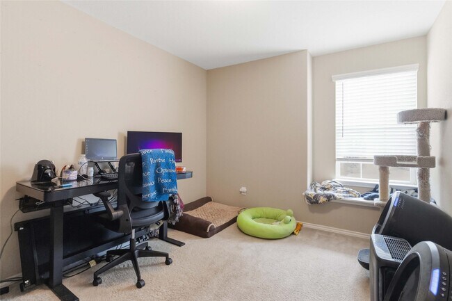 Building Photo - 12045 Silver Lining