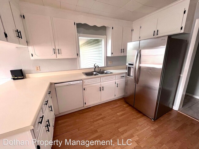 Building Photo - 3 br, 2 bath House - 109 N Broadway St