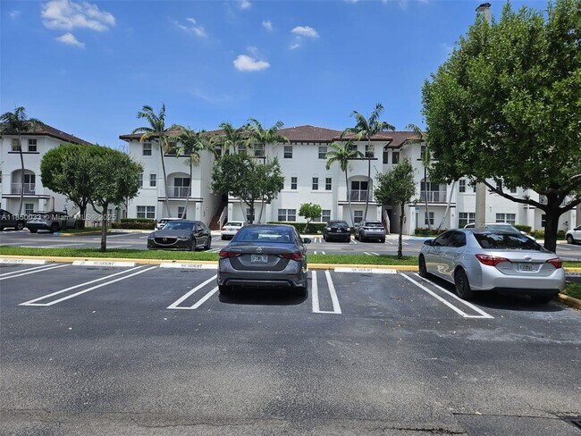 Building Photo - 8800 NW 97th Ave