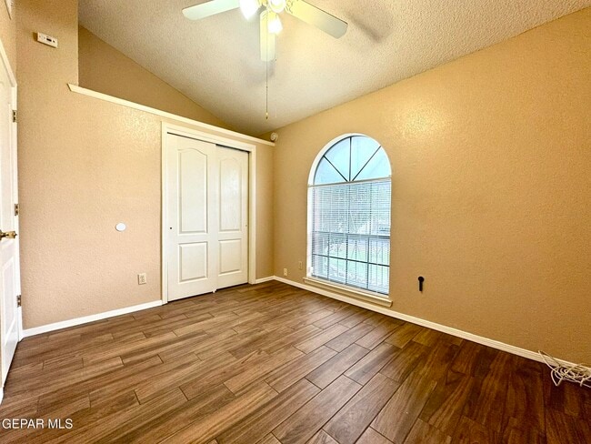 Building Photo - 12146 El Greco Cir
