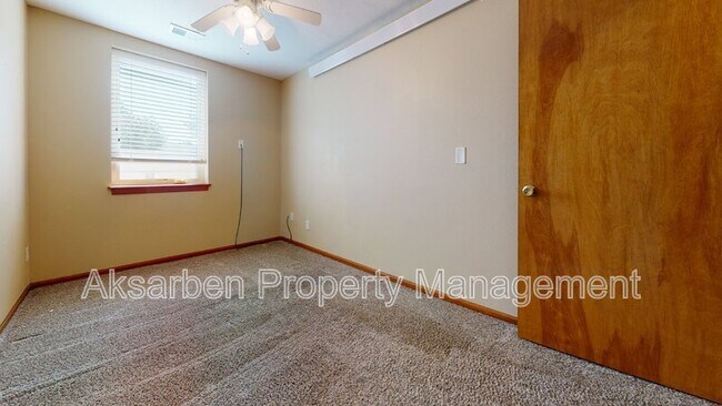 Building Photo - 2776 33rd Ave