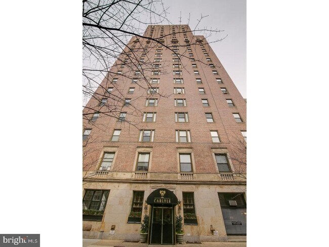 Building Photo - 2031 Locust St