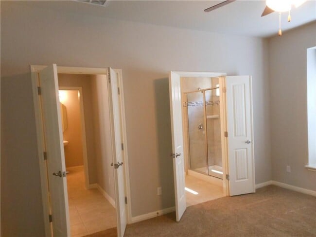 Building Photo - 369 Tilly Ln