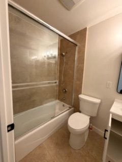 Building Photo - 16673 Viewpoint Ln