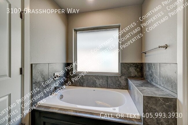 Building Photo - 3109 Grasshopper Wy