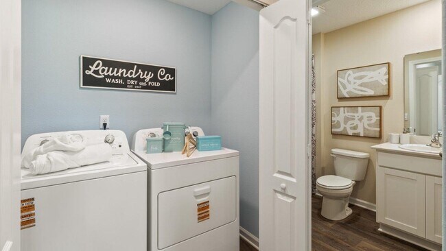 Building Photo - PRE-LEASING - NEW 2026 VILLA CONSTRUCTION!! 3/2.5/1 with premium finishes in the a new developmen...