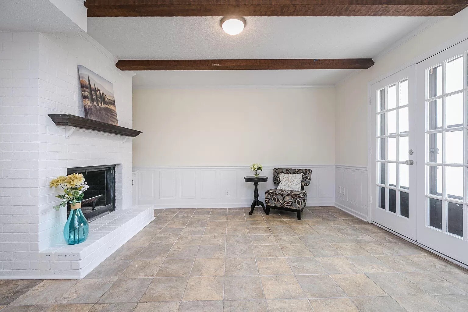 Building Photo - 2926 Arrowhead Dr