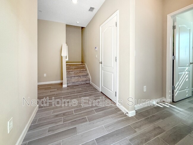 Building Photo - 2561 High Marsh Ct