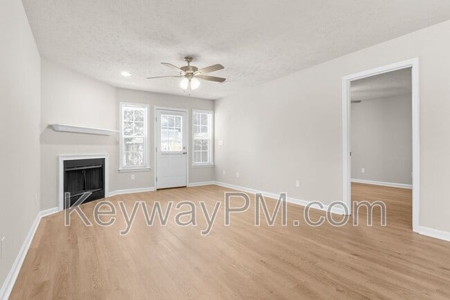 Building Photo - 710 Faircloth Ct