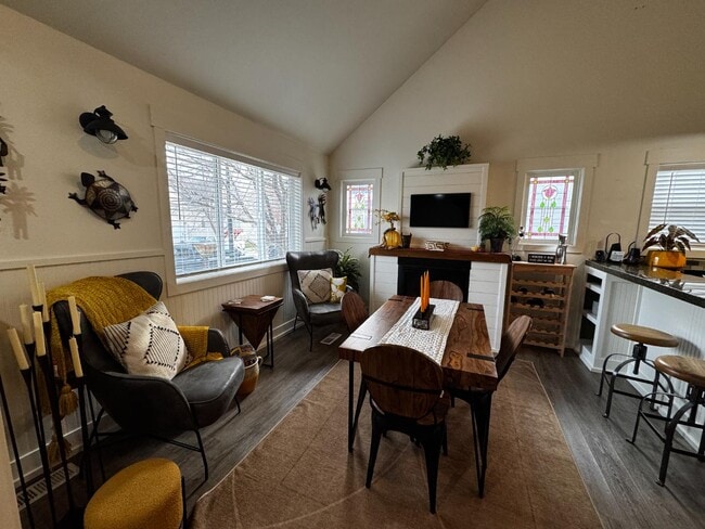 Building Photo - 1638 Stony Meadow Ln