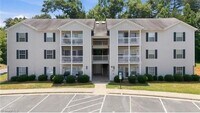 Building Photo - 903 Hanahan Ct