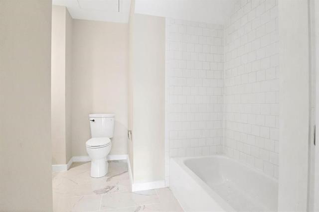 Building Photo - 2608 Museum Way