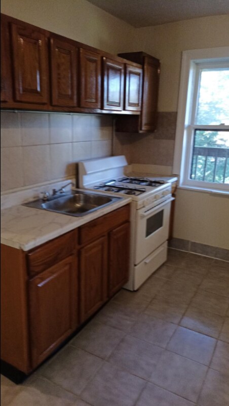 Building Photo - 1154 NY-32