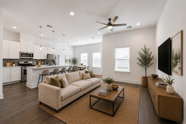 Building Photo - 13151 Perennial Spgs Dr
