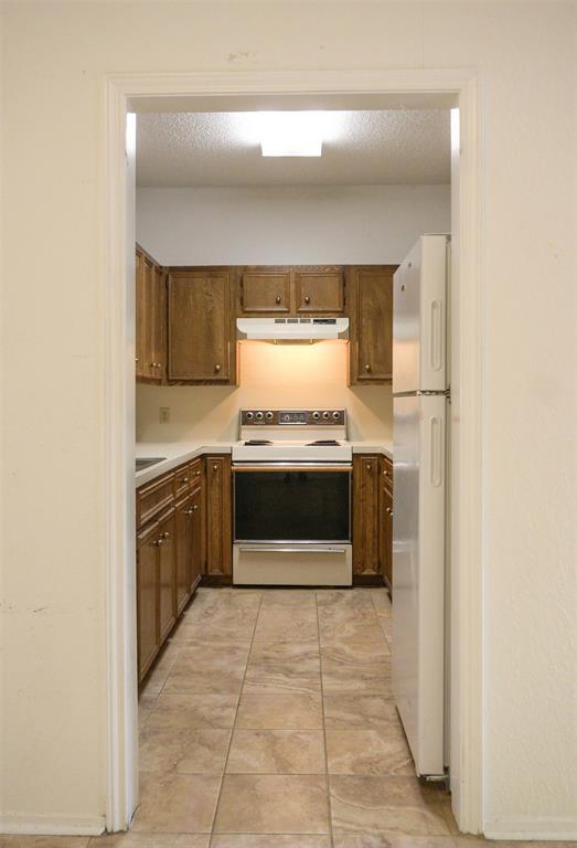 Building Photo - 4406 Avenue A