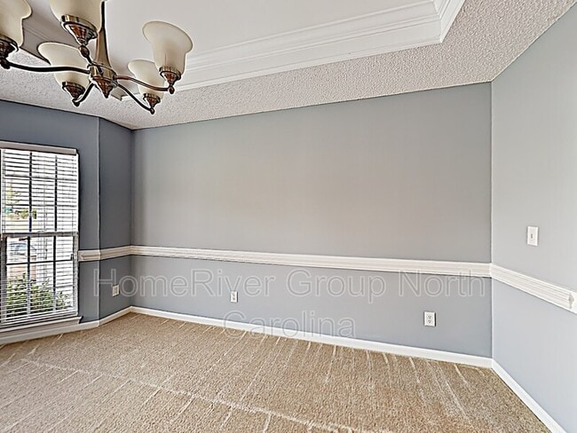 Building Photo - 9706 Ashburton Dr
