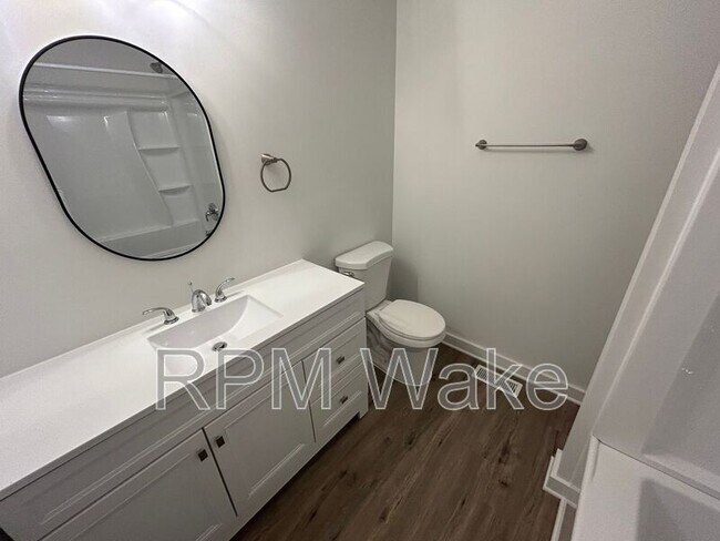 Building Photo - 2325 Quartz Ct