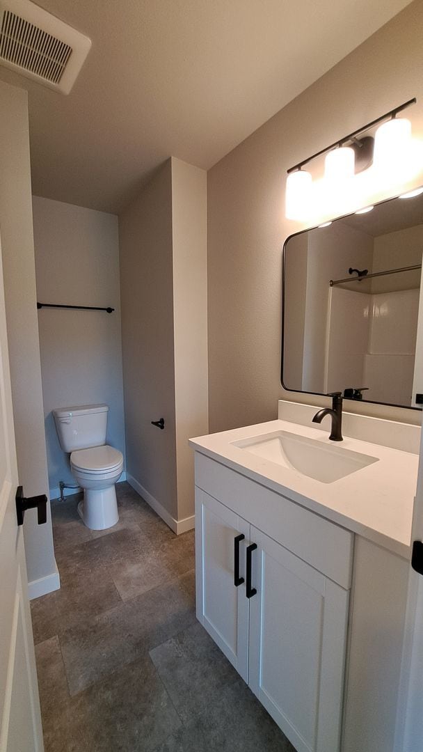 Building Photo - 3111 E Camellia Way