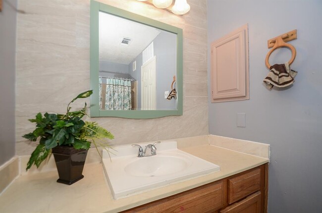 Building Photo - 9414 Clipperwood Pl