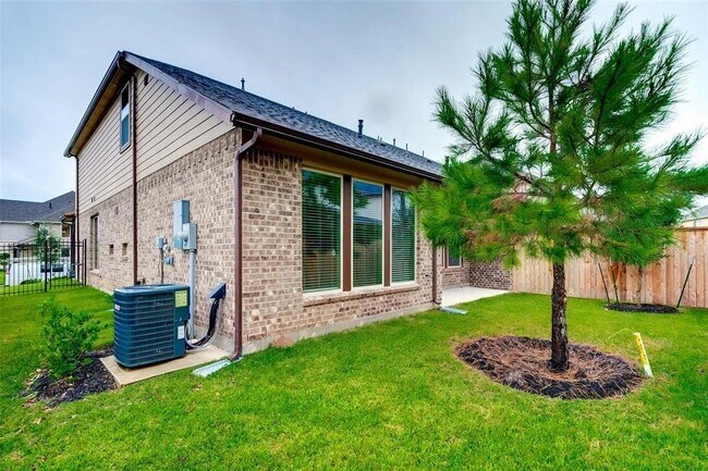 Building Photo - 4 Centennial Ridge Pl