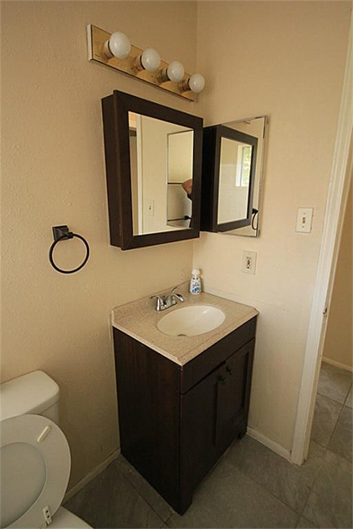 Building Photo - 24002 Silversmith Ln