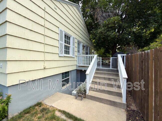 Building Photo - 2122 S 1800 E