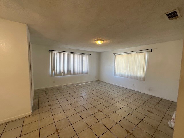 LIving room - 101 E Olive Ave