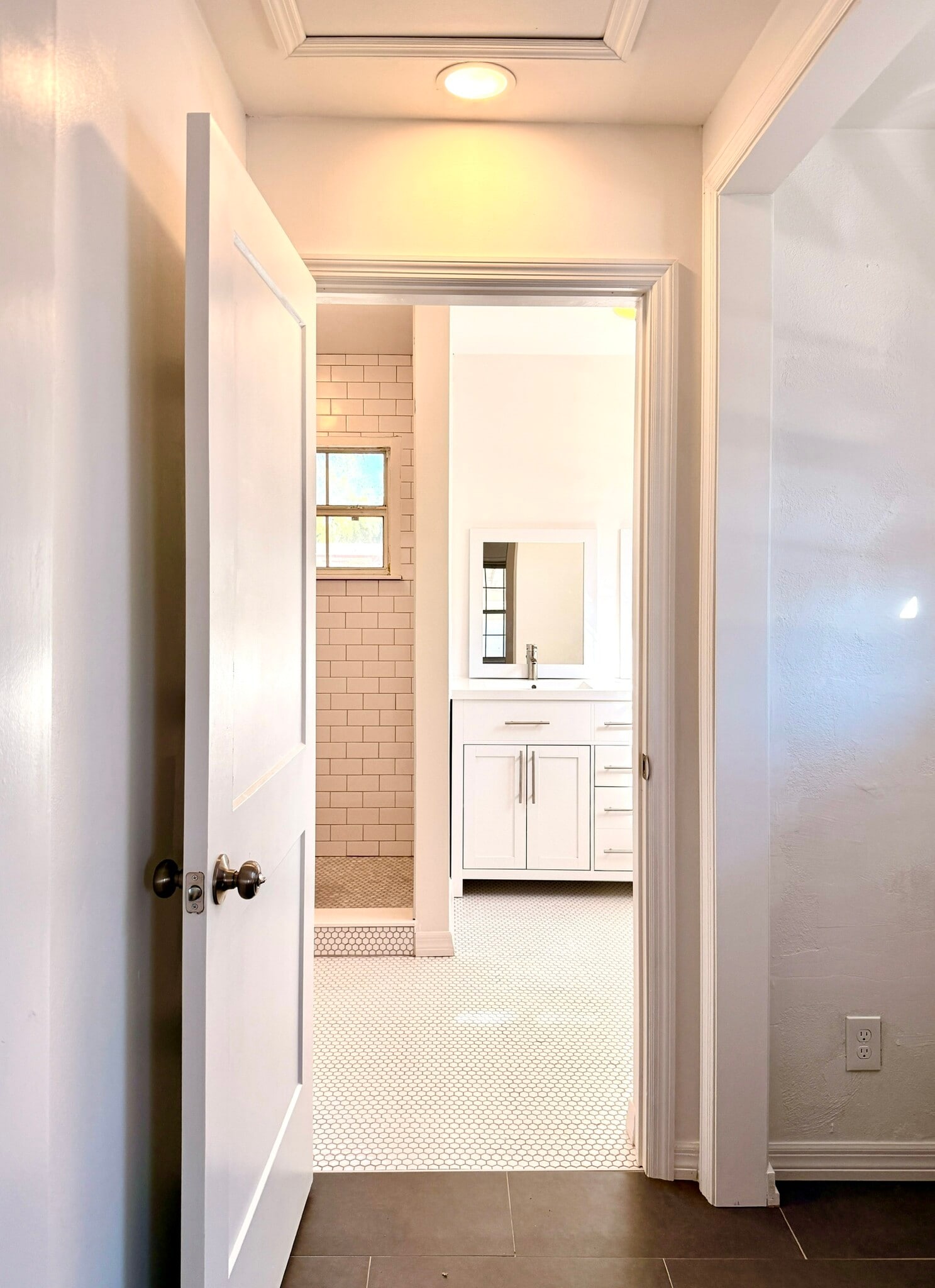 Building Photo - 7220 1st Ave N