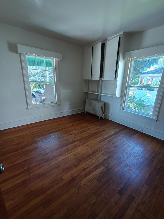 Building Photo - 109 Guy Park Ave