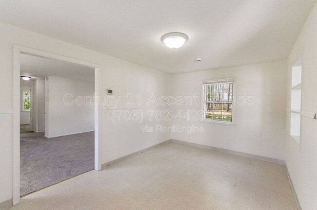 Building Photo - 7800 Schelhorn Rd