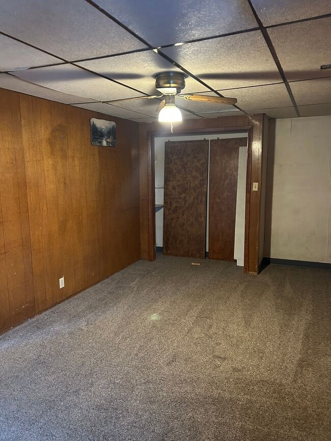 Building Photo - 853 S Main St