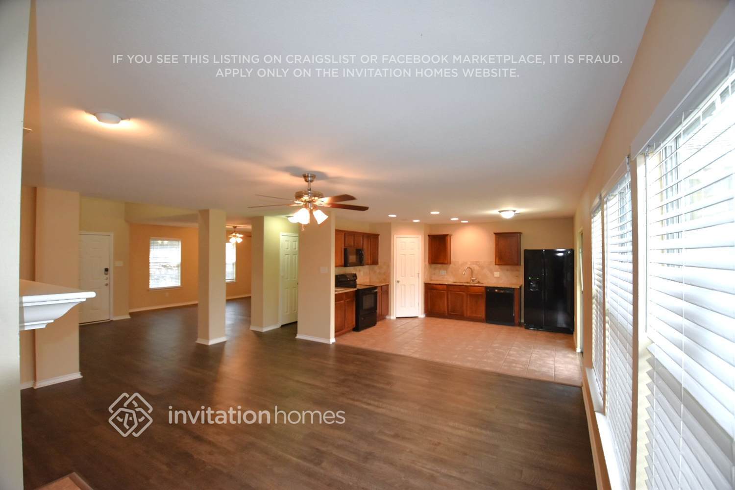 Building Photo - 219 Windmill Dr