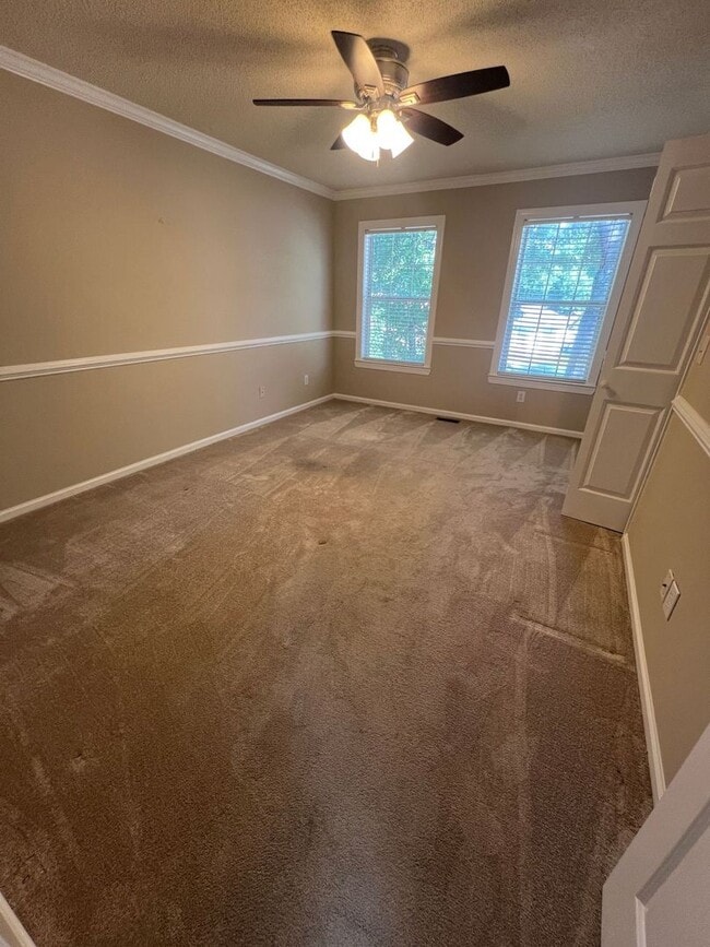 Building Photo - Bent Oaks Estates, 3 BD, 2.5 BA