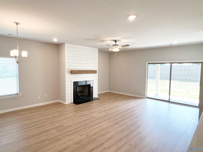 Building Photo - 11073 Wayland Rdg Dr