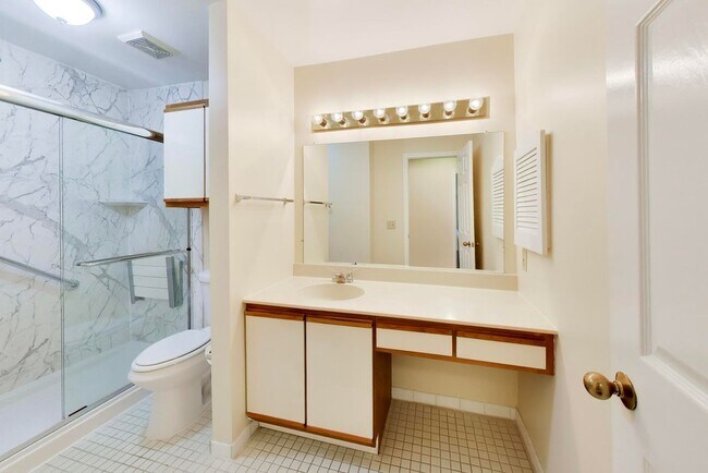 Building Photo - 10823 Hampton Mill Terrace