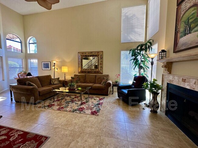 Building Photo - 5001 E Mesquite Wood Ct