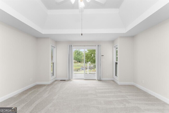 Building Photo - 1060 Old Rock Rd