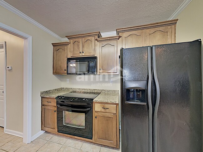 Building Photo - 2935 Geoffrey Dr