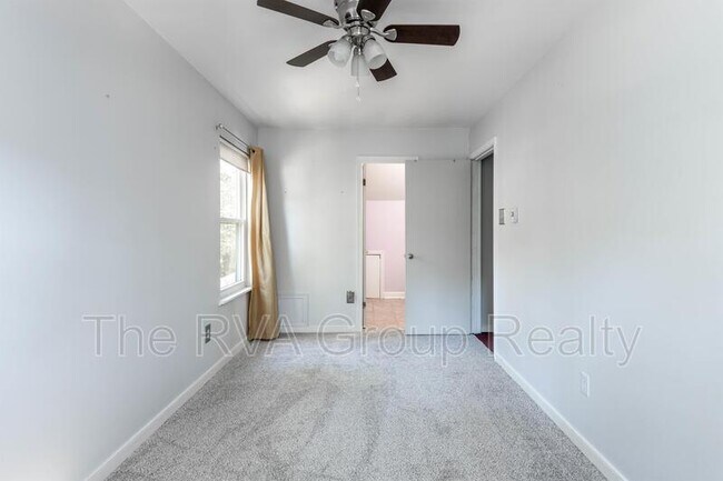 Building Photo - 10006 Redbridge Rd