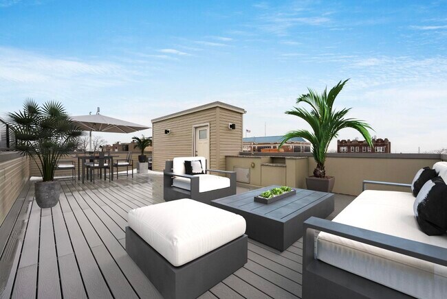 Building Photo - 290 Griffith St