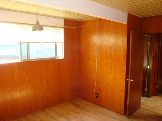 Room #2 - 683 Tiffany Ct