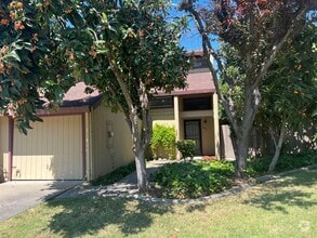 Building Photo - Home for Rent in West Sacramento's Touchst...