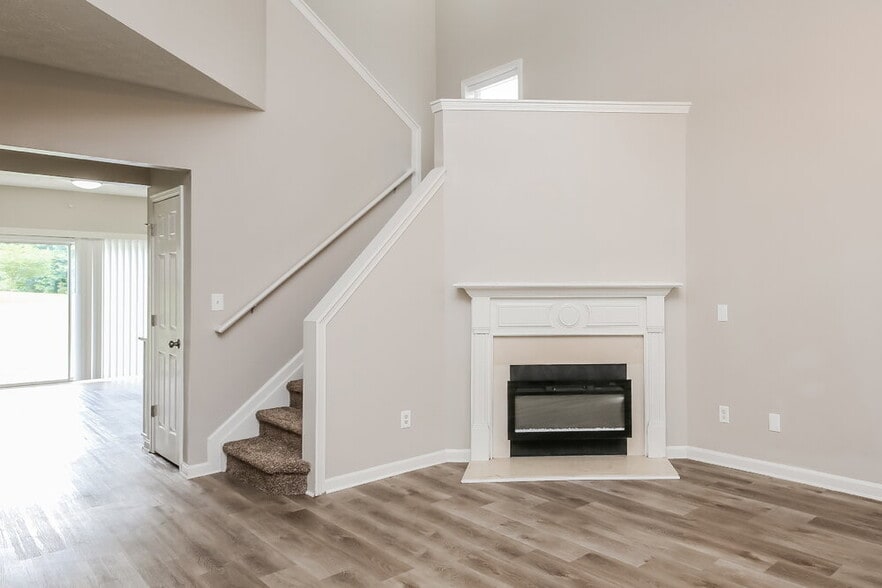 Building Photo - 715 Cool Weather Dr