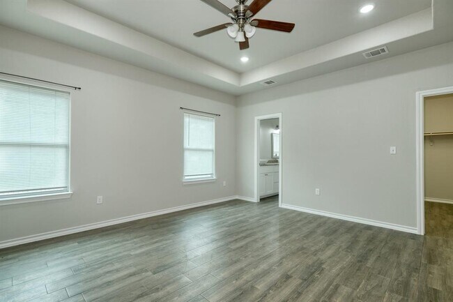 Building Photo - 1527 Geronimo Trail