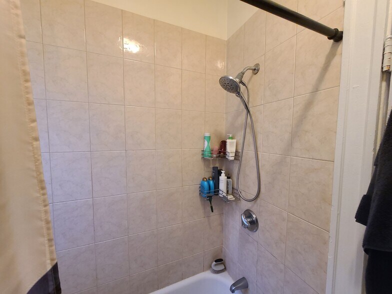 Building Photo - 311 Allston St