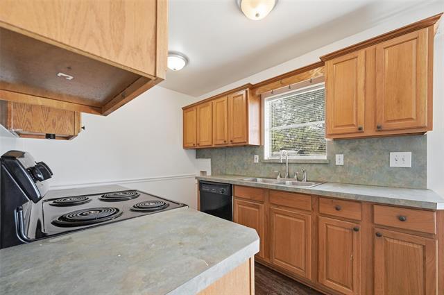 Building Photo - 3353 Westminster Dr