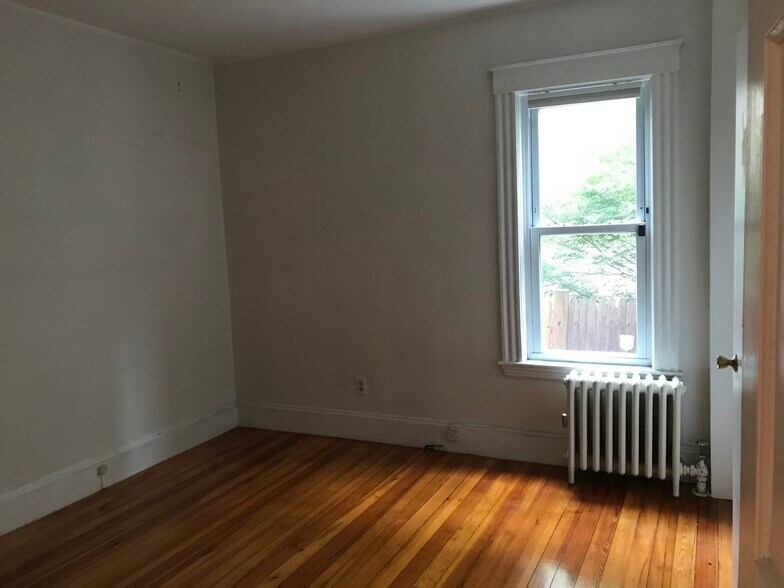 Building Photo - 82 Richdale Ave