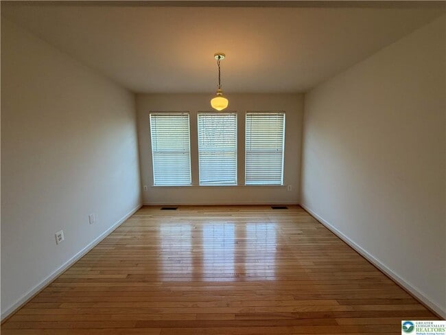 Building Photo - 4516 Eagle Ct