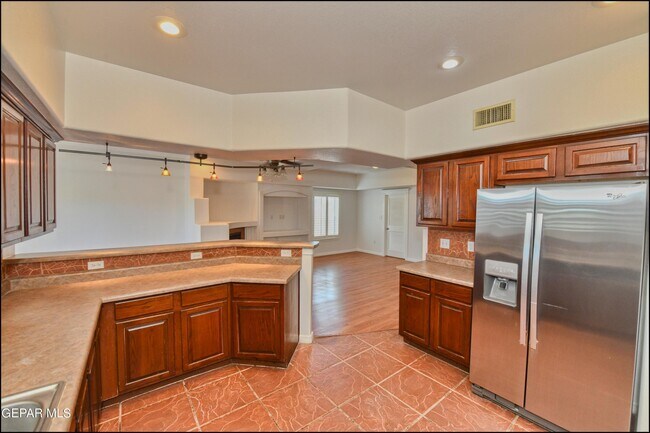 Building Photo - 13049 Tierra David Ct